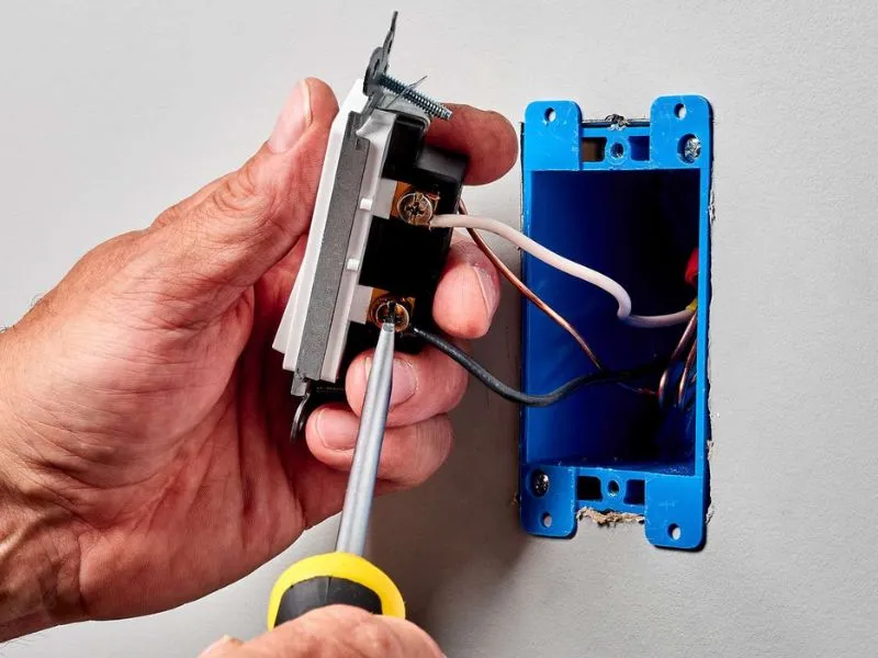 Light Switch Installation Cost and Price - DIY Light Switch Replacement Cost